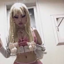 tiina's avatar