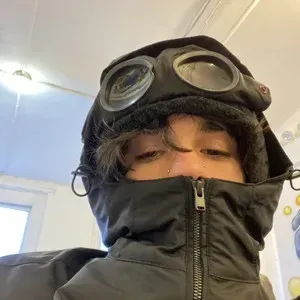 s's avatar