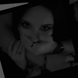 Nils™'s avatar